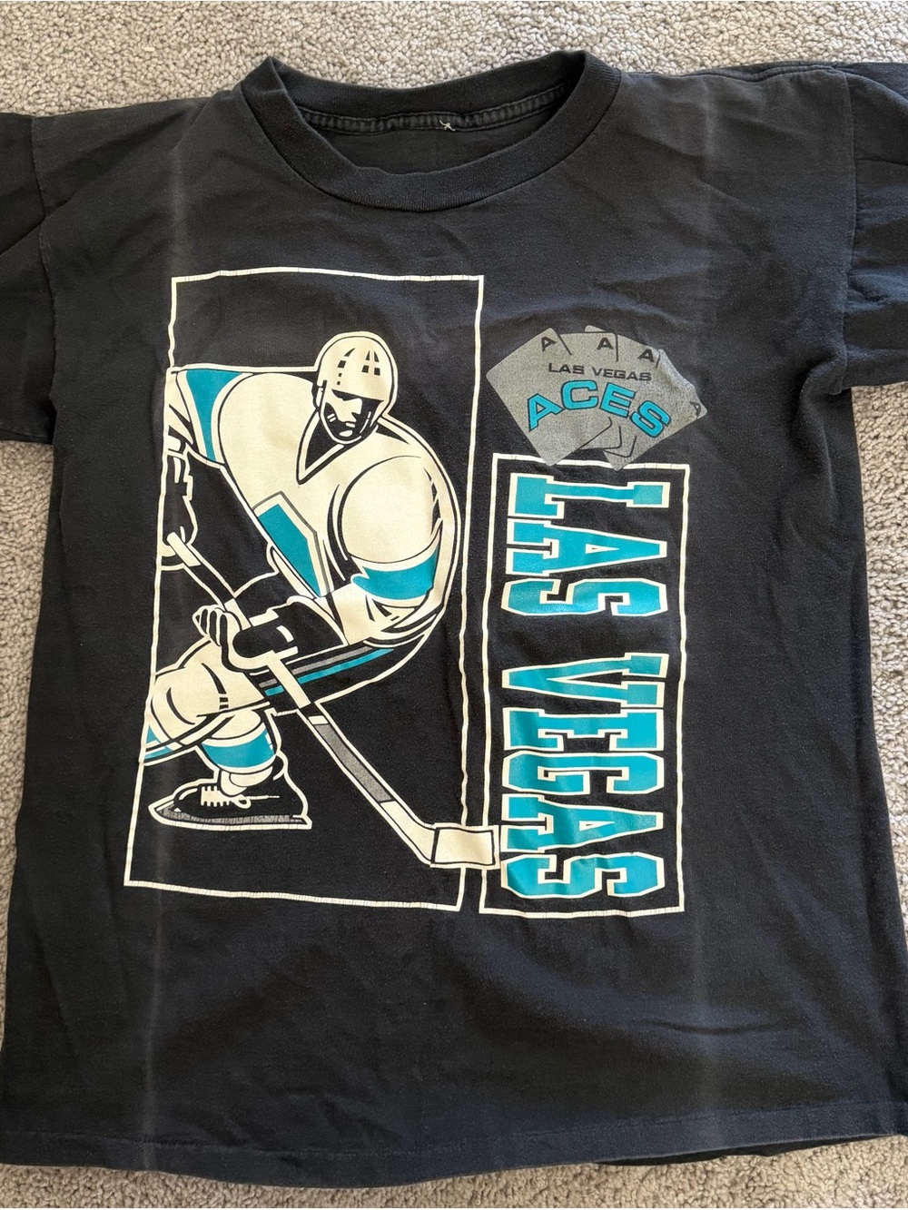 Las Vegas Aces Black Graphic Hockey T-Shirt Sz small